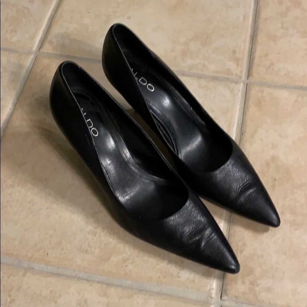 Aldo black heels